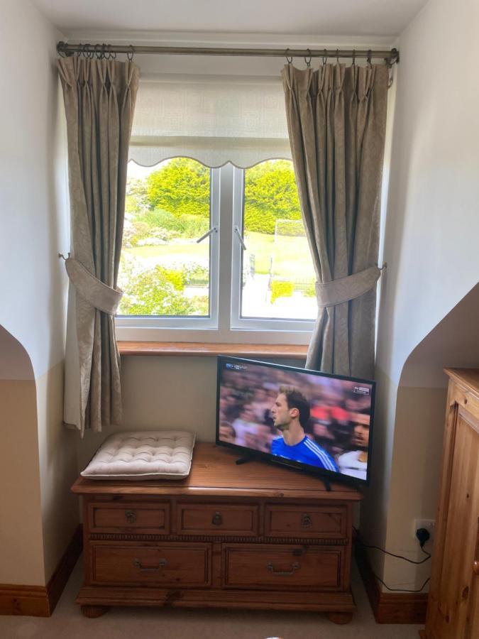 Cosy Rooms In A Stone Cottage Salthill Zewnętrze zdjęcie